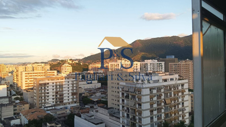 Imagem Cobertura com 2 Quartos à Venda, 120 m² em Vila Isabel - Rio De Janeiro Imagem Cobertura com 2 Quartos à Venda, 120 m² em Vila Isabel - Rio De Janeiro