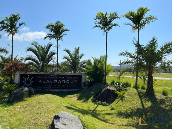 Imagem Terreno à Venda, 476 m² em Real Parque - Florianópolis Imagem Terreno à Venda, 476 m² em Real Parque - Florianópolis