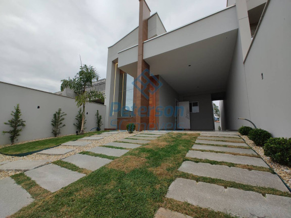 Imagem Casa com 3 Quartos à Venda, 195 m² em Centro - Guabiruba