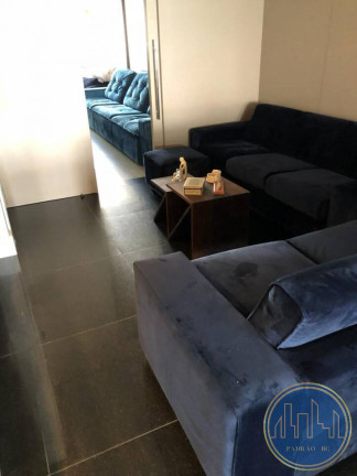 Imagem Apartamento com 4 Quartos para Alugar, 180 m² em Centro - Balneário Camboriú