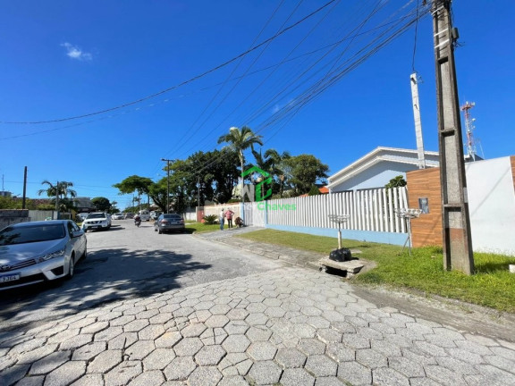 Imagem Casa com 4 Quartos para Alugar ou Temporada, 52 m² em Praia De Leste - Pontal Do Paraná Imagem Casa com 4 Quartos para Alugar ou Temporada, 52 m² em Praia De Leste - Pontal Do Paraná