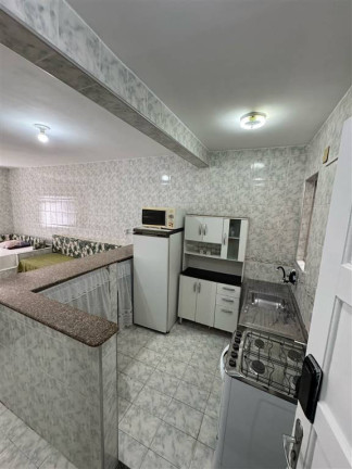 Imagem Kitnet à Venda, 35 m² em Aviação - Praia Grande Imagem Kitnet à Venda, 35 m² em Aviação - Praia Grande