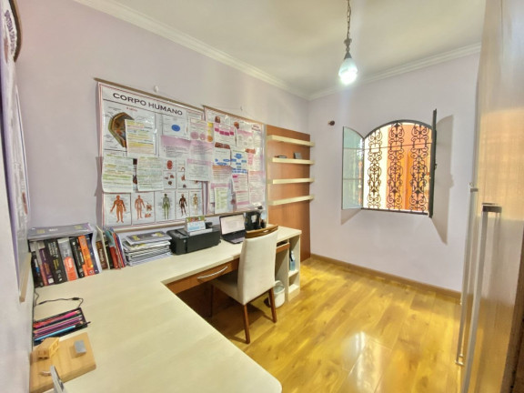 Imagem Casa com 3 Quartos à Venda, 182 m² em Vila Industrial - São José Dos Campos