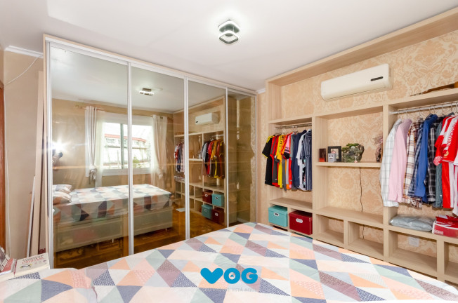Imagem Imóvel com 2 Quartos à Venda, 69 m² em Menino Deus - Porto Alegre