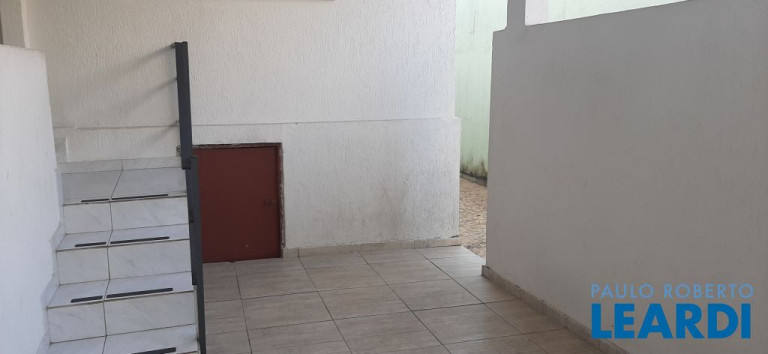 Imagem Casa com 2 Quartos à Venda, 249 m² em Vila Alzira - Santo André Imagem Casa com 2 Quartos à Venda, 249 m² em Vila Alzira - Santo André
