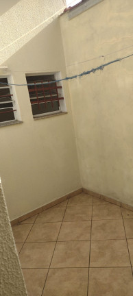 Casa com 2 Quartos à Venda, 67 m² em Parque Erasmo Assunção - Santo André