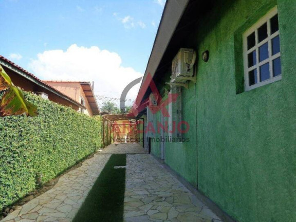 Imagem Casa com 6 Quartos à Venda, 326 m² em Lazaro - Ubatuba