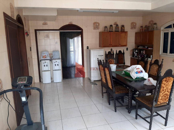 Imagem Sobrado com 5 Quartos à Venda, 330 m² em São João - Itajaí Imagem Sobrado com 5 Quartos à Venda, 330 m² em São João - Itajaí