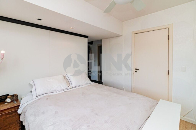 Imagem Apartamento com 3 Quartos à Venda, 114 m² em Higienópolis - Porto Alegre Imagem Apartamento com 3 Quartos à Venda, 114 m² em Higienópolis - Porto Alegre