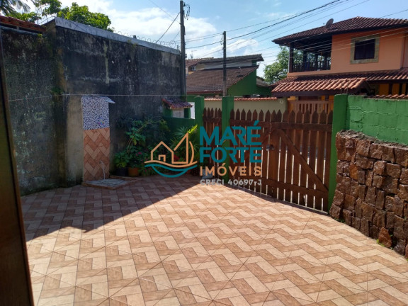 Imagem Sobrado com 6 Quartos à Venda, 100 m² em Centro - Ubatuba Imagem Sobrado com 6 Quartos à Venda, 100 m² em Centro - Ubatuba