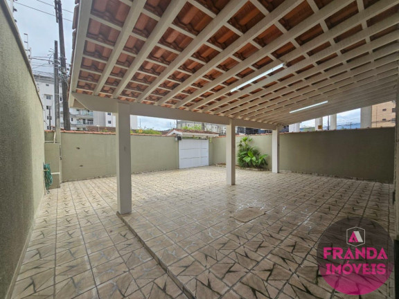 Imagem Casa com 3 Quartos à Venda, 185 m² em Centro - Ubatuba