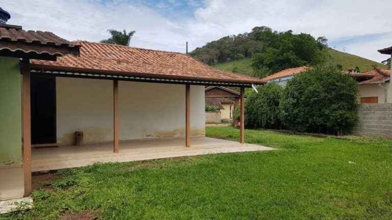 Imagem Imóvel com 2 Quartos à Venda, 100 m² em Pinhalzinho - Gonçalves Imagem Imóvel com 2 Quartos à Venda, 100 m² em Pinhalzinho - Gonçalves