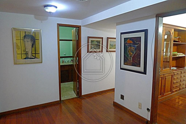 Imagem Apartamento com 3 Quartos à Venda, 184 m² em Copacabana - Rio De Janeiro Imagem Apartamento com 3 Quartos à Venda, 184 m² em Copacabana - Rio De Janeiro