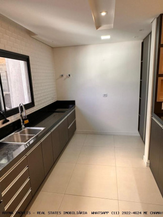 Imagem Casa à Venda, 360 m² em Fazenda Rodeio - Mogi Das Cruzes Imagem Casa à Venda, 360 m² em Fazenda Rodeio - Mogi Das Cruzes