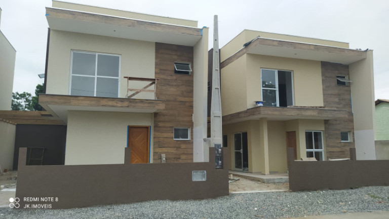 Imagem Sobrado com 3 Quartos à Venda, 98 m² em Balneário Cambiju - Itapoá Imagem Sobrado com 3 Quartos à Venda, 98 m² em Balneário Cambiju - Itapoá
