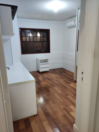 Imagem Casa com 3 Quartos para Alugar, 360 m² em Alphaville - Santana De Parnaíba