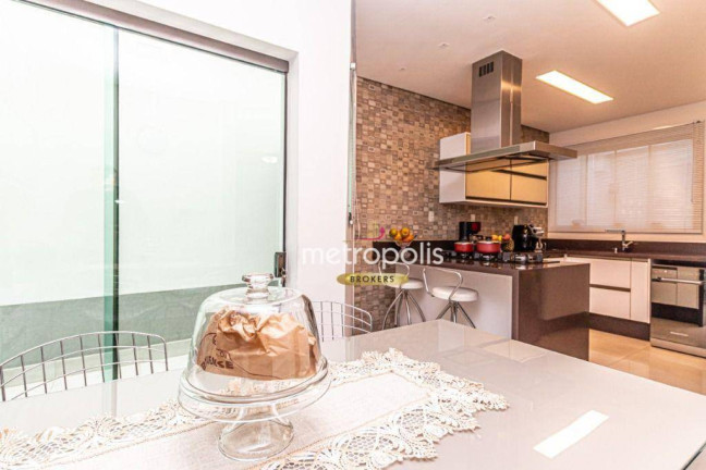 Imagem Sobrado com 4 Quartos à Venda, 354 m² em Santo Antônio - São Caetano Do Sul