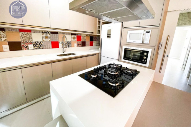 Imagem Cobertura com 3 Quartos à Venda, 221 m² em Ingleses Do Rio Vermelho - Florianópolis Imagem Cobertura com 3 Quartos à Venda, 221 m² em Ingleses Do Rio Vermelho - Florianópolis