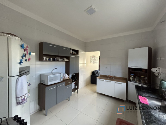 Imagem Casa com 4 Quartos à Venda, 177 m² em Afonso Queiroz - Patos De Minas Imagem Casa com 4 Quartos à Venda, 177 m² em Afonso Queiroz - Patos De Minas