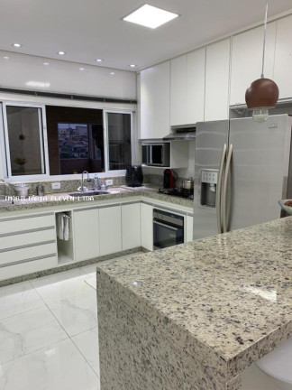 Imagem Casa com 4 Quartos à Venda, 380 m² em Jardim City - Guarulhos Imagem Casa com 4 Quartos à Venda, 380 m² em Jardim City - Guarulhos