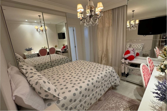 Imagem Imóvel com 3 Quartos à Venda, 223 m² em Centro - Balneário Camboriú Imagem Imóvel com 3 Quartos à Venda, 223 m² em Centro - Balneário Camboriú