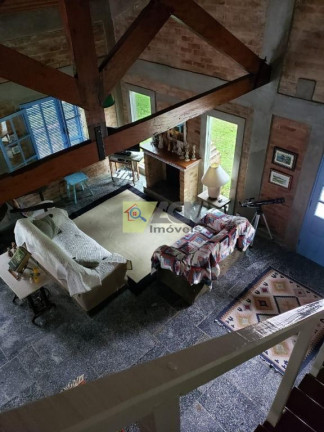 Imóvel com 6 Quartos à Venda, 740 m² em Vila Peruíbe - Peruíbe