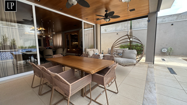 Imagem Casa com 4 Quartos à Venda, 450 m² em Alphaville - Santana De Parnaíba Imagem Casa com 4 Quartos à Venda, 450 m² em Alphaville - Santana De Parnaíba