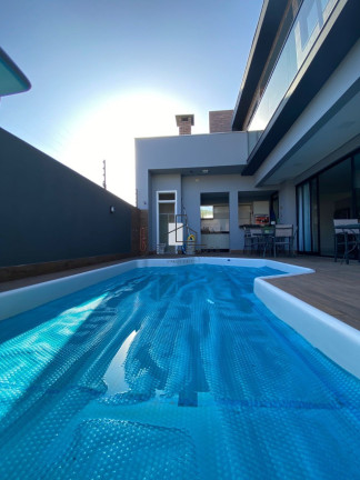 Imagem Sobrado com 4 Quartos à Venda, 350 m² em Praia De Armação Do Itapocorói - Penha