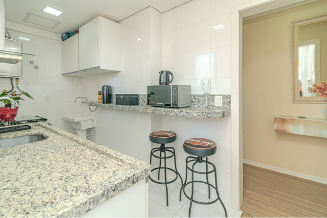 Imagem Apartamento com 2 Quartos à Venda, 74 m² em Cristo Redentor - Porto Alegre Imagem Apartamento com 2 Quartos à Venda, 74 m² em Cristo Redentor - Porto Alegre