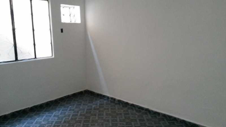 Imagem Imóvel com 3 Quartos à Venda, 170 m² em Paciência - Rio De Janeiro Imagem Imóvel com 3 Quartos à Venda, 170 m² em Paciência - Rio De Janeiro