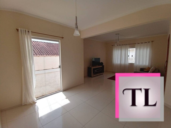 Imagem Casa com 3 Quartos à Venda, em Recanto Dos Lagos - Poços De Caldas Imagem Casa com 3 Quartos à Venda, em Recanto Dos Lagos - Poços De Caldas