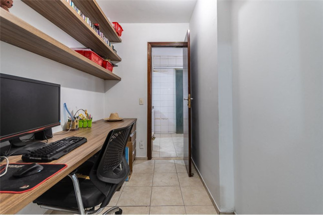 Imagem Imóvel com 3 Quartos à Venda, em Barra Funda - São Paulo Imagem Imóvel com 3 Quartos à Venda, em Barra Funda - São Paulo