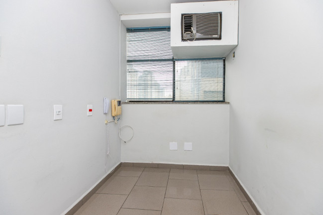 Imagem Ponto Comercial à Venda, 52 m² em Moema - São Paulo