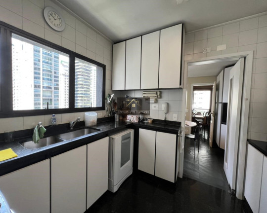 Imagem Apartamento com 4 Quartos à Venda, 220 m² em Itaim Bibi - São Paulo