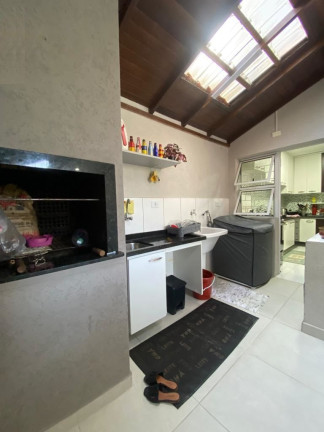 Imagem Sobrado com 3 Quartos à Venda, 108 m² em Xaxim - Curitiba Imagem Sobrado com 3 Quartos à Venda, 108 m² em Xaxim - Curitiba