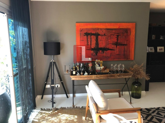 Imagem Apartamento com 3 Quartos à Venda, 214 m² em Itaim Bibi - São Paulo Imagem Apartamento com 3 Quartos à Venda, 214 m² em Itaim Bibi - São Paulo
