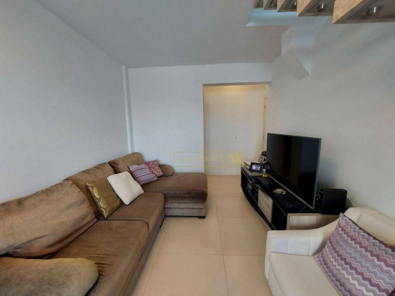 Imagem Imóvel com 3 Quartos à Venda, 131 m² em Centro - Florianópolis Imagem Imóvel com 3 Quartos à Venda, 131 m² em Centro - Florianópolis