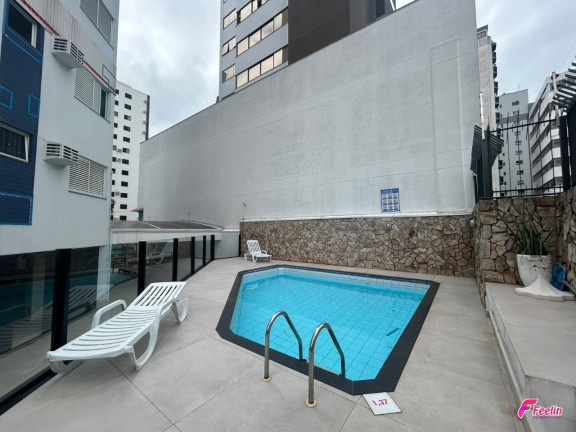 Imagem Apartamento com 4 Quartos à Venda, 143 m² em Centro - Florianópolis Imagem Apartamento com 4 Quartos à Venda, 143 m² em Centro - Florianópolis