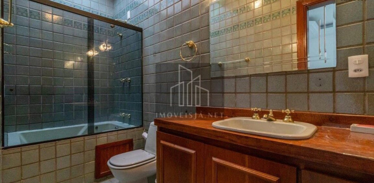 Imagem Casa com 4 Quartos à Venda, 319 m² em Alphaville - Santana De Parnaíba Imagem Casa com 4 Quartos à Venda, 319 m² em Alphaville - Santana De Parnaíba