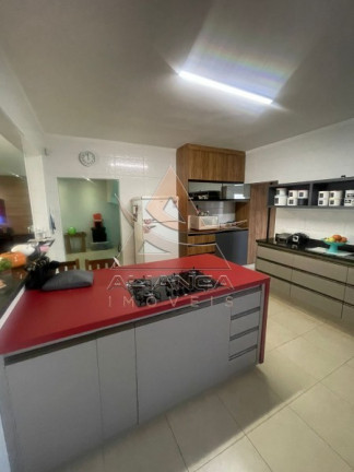 Imagem Casa com 3 Quartos à Venda, 226 m² em Cândido Portinari - Ribeirão Preto Imagem Casa com 3 Quartos à Venda, 226 m² em Cândido Portinari - Ribeirão Preto
