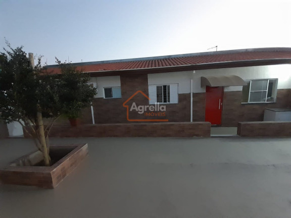 Imagem Casa com 2 Quartos à Venda, 250 m² em Parque Das Laranjeiras - Mogi Mirim Imagem Casa com 2 Quartos à Venda, 250 m² em Parque Das Laranjeiras - Mogi Mirim