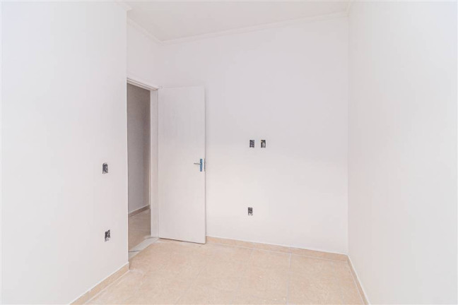 Imagem Sobrado com 2 Quartos à Venda, em Solemar - Praia Grande Imagem Sobrado com 2 Quartos à Venda, em Solemar - Praia Grande
