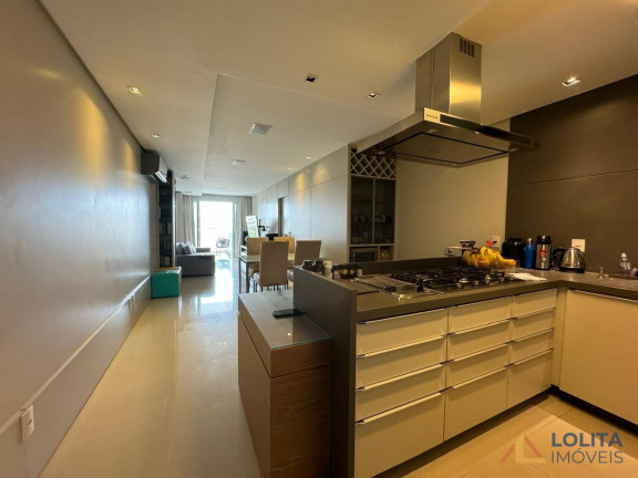 Imagem Apartamento com 3 Quartos à Venda, 117 m² em Centro - Florianópolis Imagem Apartamento com 3 Quartos à Venda, 117 m² em Centro - Florianópolis