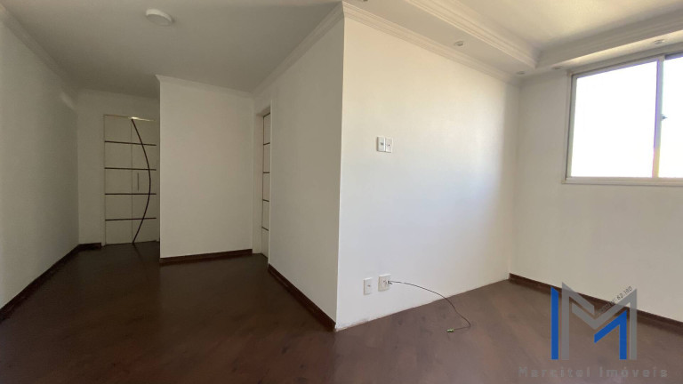 Imagem Apartamento com 2 Quartos à Venda, 52 m² em Vila Silva Ribeiro - Carapicuíba