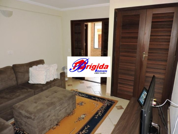 Imagem Casa com 5 Quartos à Venda, 530 m² em Chácara Vale Do Rio Cotia - Carapicuíba Imagem Casa com 5 Quartos à Venda, 530 m² em Chácara Vale Do Rio Cotia - Carapicuíba