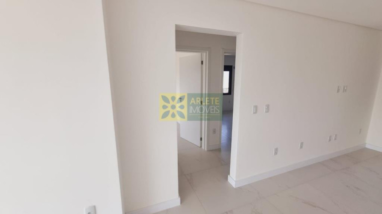 Imagem Apartamento com 3 Quartos à Venda, 130 m² em Balneário Perequê - Porto Belo Imagem Apartamento com 3 Quartos à Venda, 130 m² em Balneário Perequê - Porto Belo