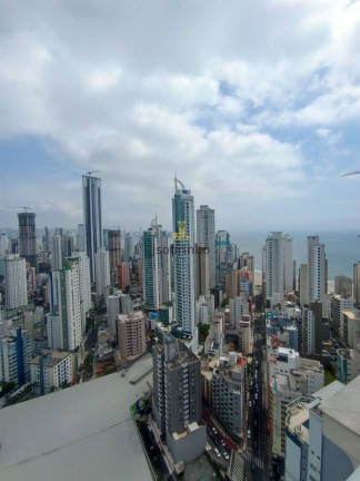 Imagem Cobertura com 3 Quartos à Venda, 241 m² em Centro - Balneário Camboriú Imagem Cobertura com 3 Quartos à Venda, 241 m² em Centro - Balneário Camboriú