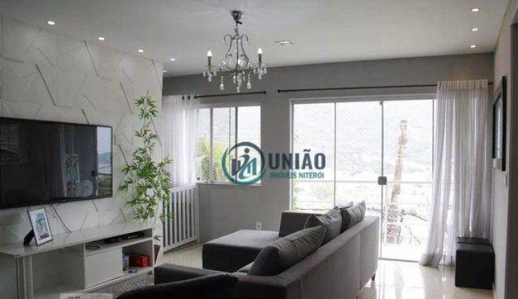 Imagem Casa com 4 Quartos à Venda, 240 m² em São Francisco - Niterói