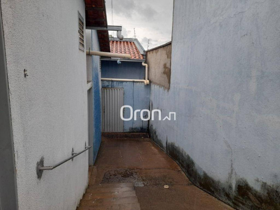 Imagem Casa com 5 Quartos à Venda, 300 m² em Jardim Fonte Nova - Goiânia Imagem Casa com 5 Quartos à Venda, 300 m² em Jardim Fonte Nova - Goiânia
