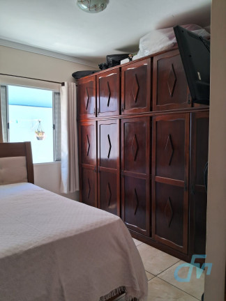 Imagem Casa com 3 Quartos à Venda, 145 m² em Vila Suissa - Mogi Das Cruzes Imagem Casa com 3 Quartos à Venda, 145 m² em Vila Suissa - Mogi Das Cruzes